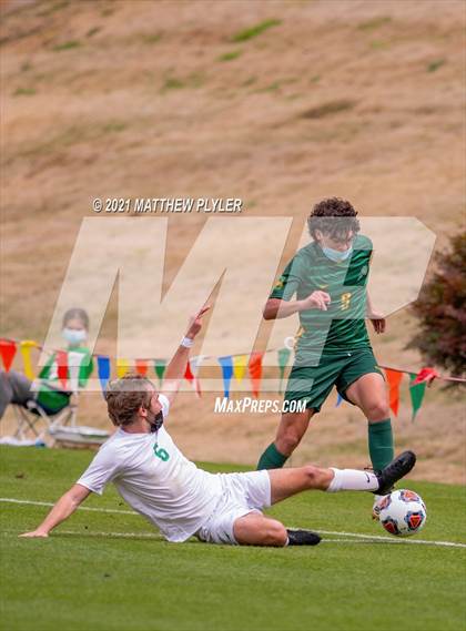 Thumbnail 2 in Myers Park vs. Cardinal Gibbons (1 of 2 - NCHSAA 4A Final - the Game) photogallery.