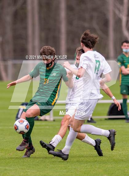 Thumbnail 1 in Myers Park vs. Cardinal Gibbons (1 of 2 - NCHSAA 4A Final - the Game) photogallery.