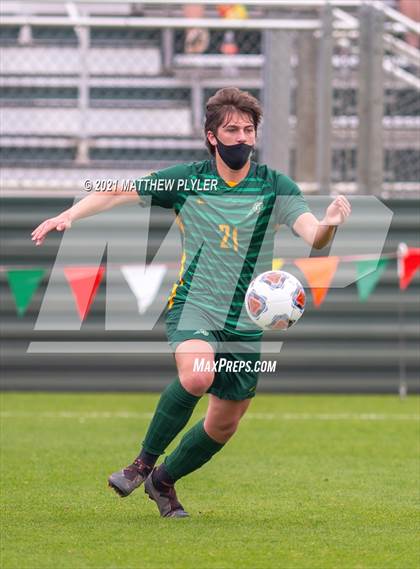 Thumbnail 1 in Myers Park vs. Cardinal Gibbons (1 of 2 - NCHSAA 4A Final - the Game) photogallery.