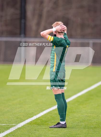 Thumbnail 2 in Myers Park vs. Cardinal Gibbons (1 of 2 - NCHSAA 4A Final - the Game) photogallery.