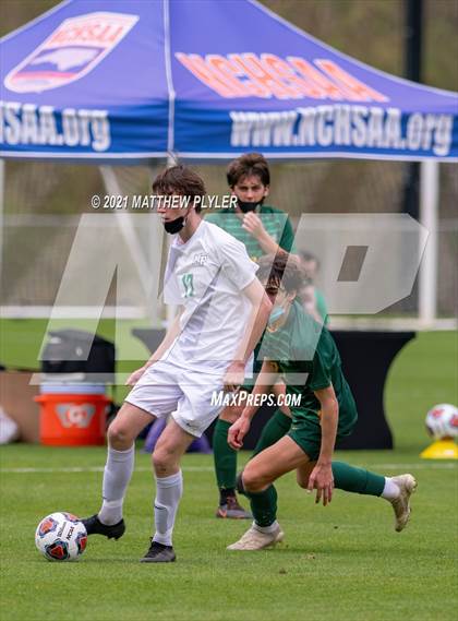 Thumbnail 1 in Myers Park vs. Cardinal Gibbons (1 of 2 - NCHSAA 4A Final - the Game) photogallery.