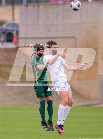 Thumbnail 2 in Myers Park vs. Cardinal Gibbons (1 of 2 - NCHSAA 4A Final - the Game) photogallery.