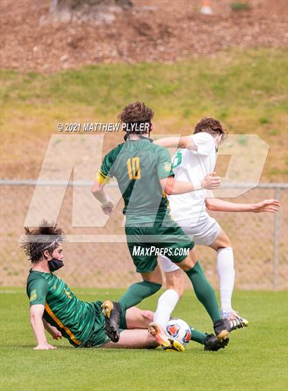 Thumbnail 3 in Myers Park vs. Cardinal Gibbons (1 of 2 - NCHSAA 4A Final - the Game) photogallery.