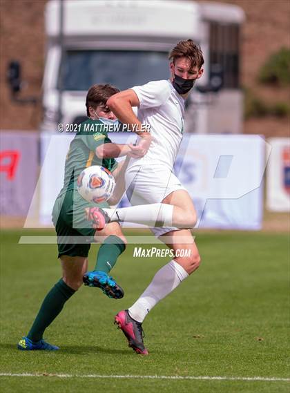 Thumbnail 2 in Myers Park vs. Cardinal Gibbons (1 of 2 - NCHSAA 4A Final - the Game) photogallery.