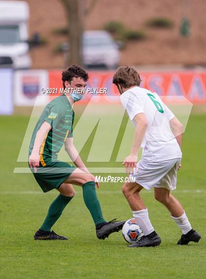Thumbnail 3 in Myers Park vs. Cardinal Gibbons (1 of 2 - NCHSAA 4A Final - the Game) photogallery.