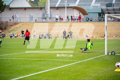 Thumbnail 2 in Myers Park vs. Cardinal Gibbons (1 of 2 - NCHSAA 4A Final - the Game) photogallery.