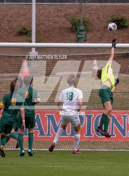 Thumbnail 1 in Myers Park vs. Cardinal Gibbons (1 of 2 - NCHSAA 4A Final - the Game) photogallery.