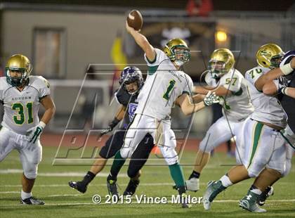 Thumbnail 3 in Auburn vs. Sumner photogallery.