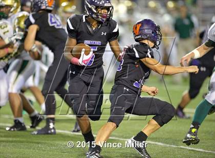 Thumbnail 2 in Auburn vs. Sumner photogallery.
