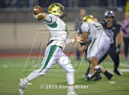 Thumbnail 3 in Auburn vs. Sumner photogallery.