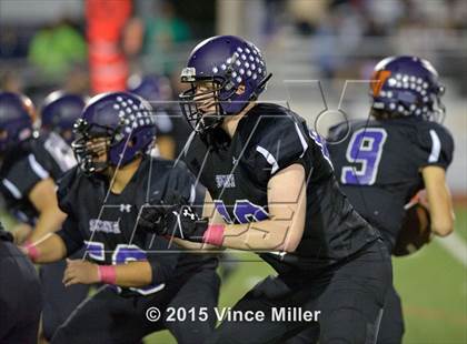 Thumbnail 2 in Auburn vs. Sumner photogallery.