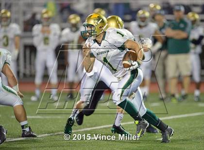 Thumbnail 2 in Auburn vs. Sumner photogallery.