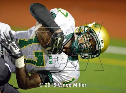 Thumbnail 2 in Auburn vs. Sumner photogallery.