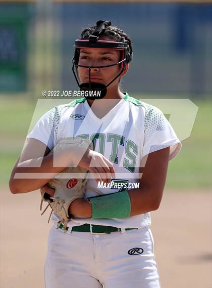 Thumbnail 3 in Garces Memorial @ Highland (CIF-CS D3 Quarterfinal)  photogallery.