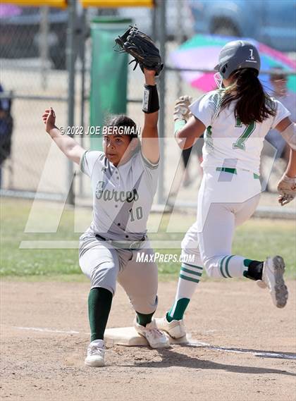 Thumbnail 2 in Garces Memorial @ Highland (CIF-CS D3 Quarterfinal)  photogallery.