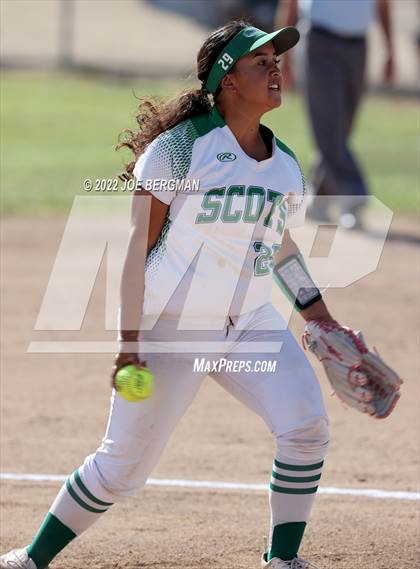 Thumbnail 2 in Garces Memorial @ Highland (CIF-CS D3 Quarterfinal)  photogallery.