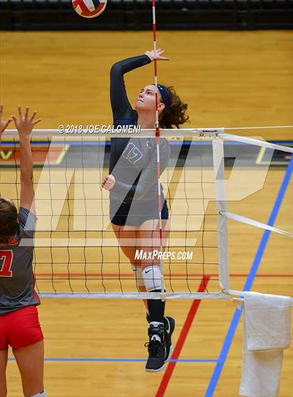 Thumbnail 1 in Boerne-Champion vs Lee [Robert E.] (NEISD Volleyball Tournament) photogallery.