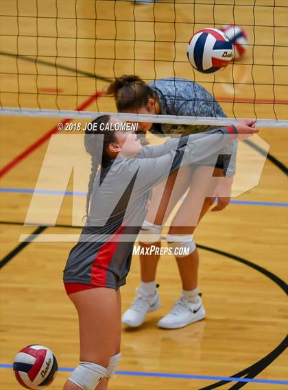 Thumbnail 3 in Boerne-Champion vs Lee [Robert E.] (NEISD Volleyball Tournament) photogallery.