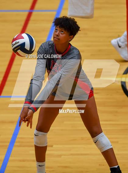 Thumbnail 2 in Boerne-Champion vs Lee [Robert E.] (NEISD Volleyball Tournament) photogallery.