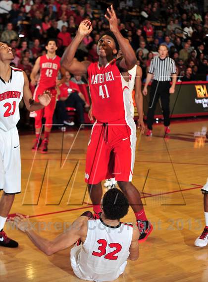 Thumbnail 3 in Westchester @ Mater Dei (Nike Extravaganza) photogallery.