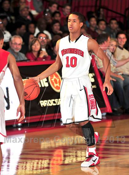 Thumbnail 2 in Westchester @ Mater Dei (Nike Extravaganza) photogallery.