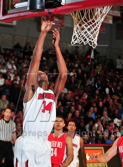 Thumbnail 2 in Westchester @ Mater Dei (Nike Extravaganza) photogallery.