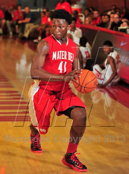 Thumbnail 2 in Westchester @ Mater Dei (Nike Extravaganza) photogallery.