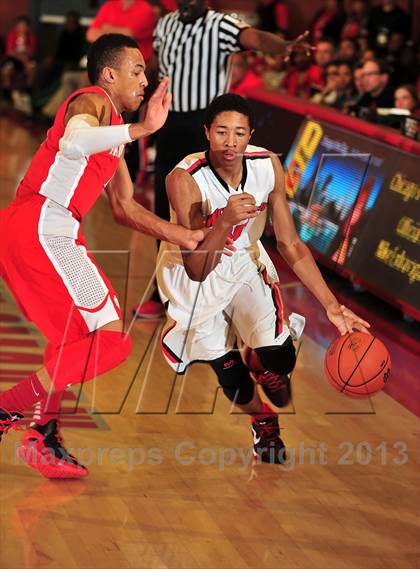 Thumbnail 3 in Westchester @ Mater Dei (Nike Extravaganza) photogallery.