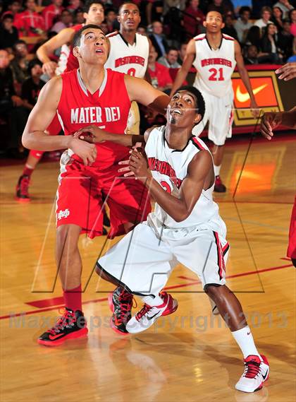 Thumbnail 1 in Westchester @ Mater Dei (Nike Extravaganza) photogallery.