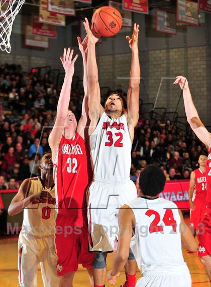 Thumbnail 1 in Westchester @ Mater Dei (Nike Extravaganza) photogallery.