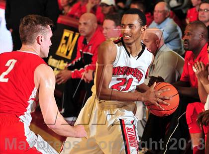 Thumbnail 3 in Westchester @ Mater Dei (Nike Extravaganza) photogallery.