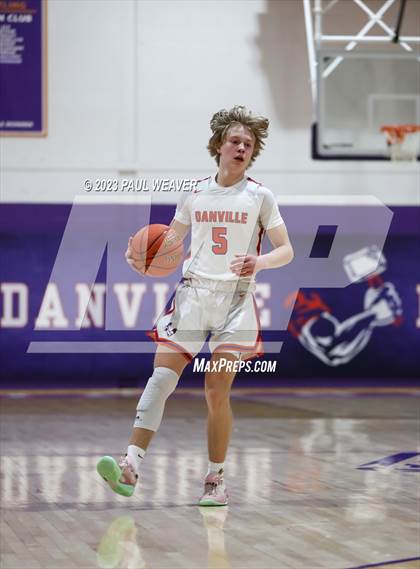 Thumbnail 2 in Eastern York vs. Danville (PIAA 4A First Round) photogallery.