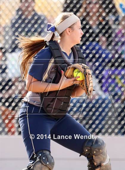 Thumbnail 3 in Frederick vs D'Evelyn (CHSAA 4A First Round Playoff) photogallery.