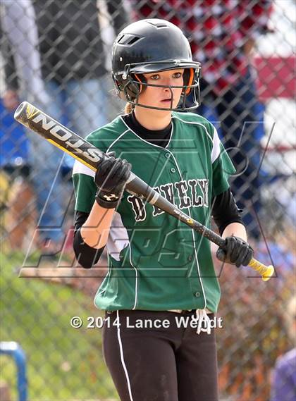 Thumbnail 3 in Frederick vs D'Evelyn (CHSAA 4A First Round Playoff) photogallery.