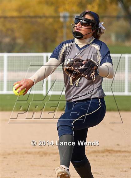 Thumbnail 3 in Frederick vs D'Evelyn (CHSAA 4A First Round Playoff) photogallery.
