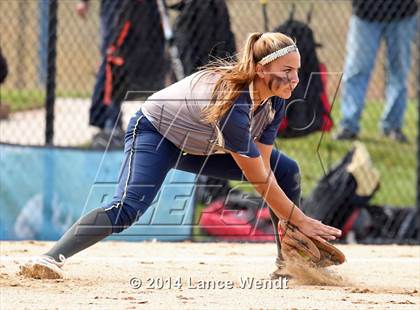 Thumbnail 3 in Frederick vs D'Evelyn (CHSAA 4A First Round Playoff) photogallery.