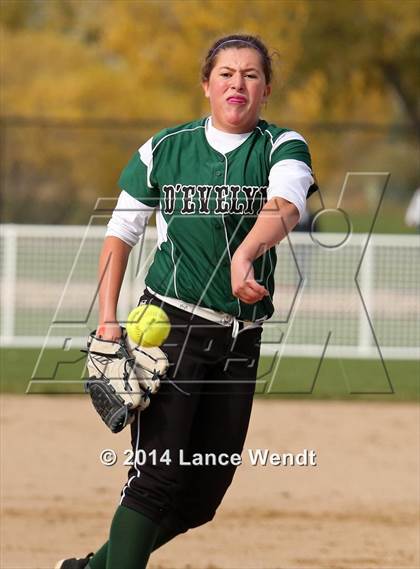 Thumbnail 2 in Frederick vs D'Evelyn (CHSAA 4A First Round Playoff) photogallery.