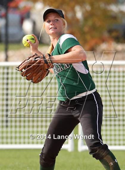 Thumbnail 3 in Frederick vs D'Evelyn (CHSAA 4A First Round Playoff) photogallery.