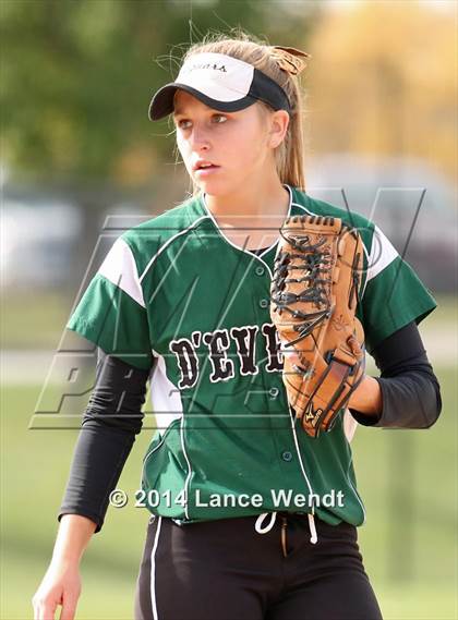 Thumbnail 3 in Frederick vs D'Evelyn (CHSAA 4A First Round Playoff) photogallery.