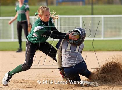 Thumbnail 1 in Frederick vs D'Evelyn (CHSAA 4A First Round Playoff) photogallery.