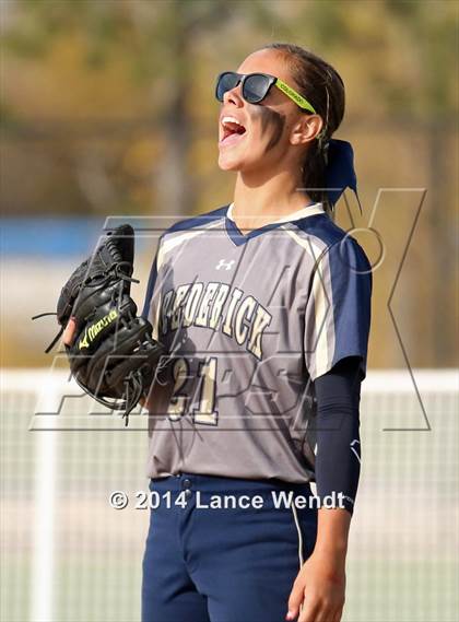 Thumbnail 2 in Frederick vs D'Evelyn (CHSAA 4A First Round Playoff) photogallery.