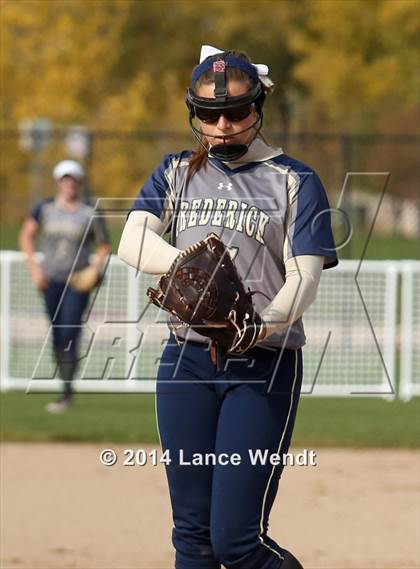 Thumbnail 2 in Frederick vs D'Evelyn (CHSAA 4A First Round Playoff) photogallery.