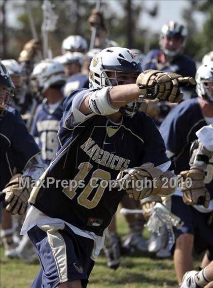 Thumbnail 1 in La Costa Canyon @ Foothill photogallery.