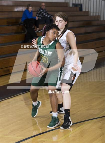 Thumbnail 3 in Summerville vs. Davis photogallery.