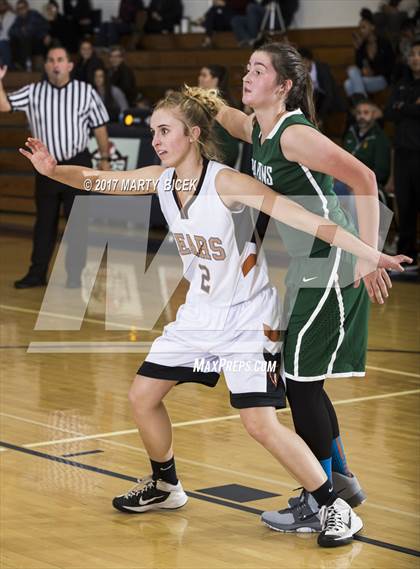 Thumbnail 3 in Summerville vs. Davis photogallery.
