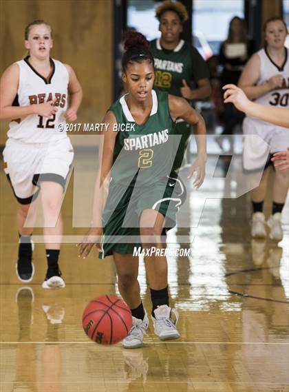 Thumbnail 3 in Summerville vs. Davis photogallery.