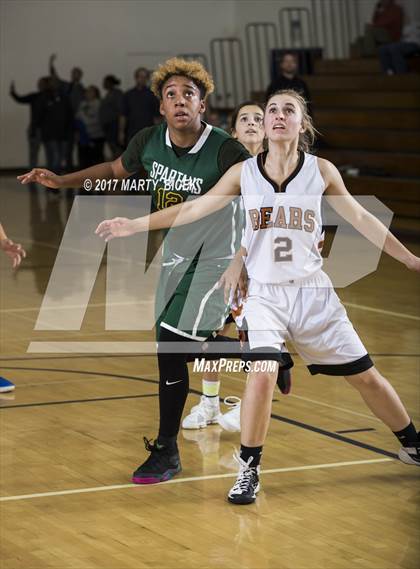 Thumbnail 2 in Summerville vs. Davis photogallery.