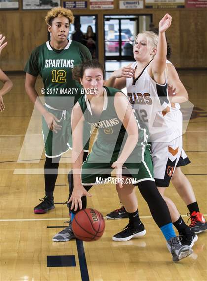 Thumbnail 2 in Summerville vs. Davis photogallery.
