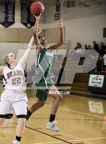 Thumbnail 3 in Summerville vs. Davis photogallery.
