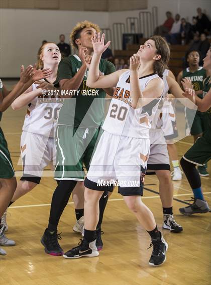Thumbnail 2 in Summerville vs. Davis photogallery.
